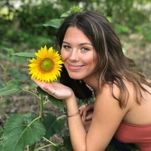 Meet your Posher, Anna